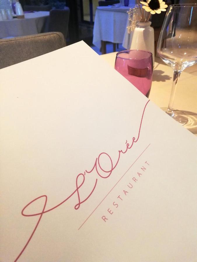 Logis Hotel Restaurant L'Oree Des Bois La Breille-les-Pins ภายนอก รูปภาพ