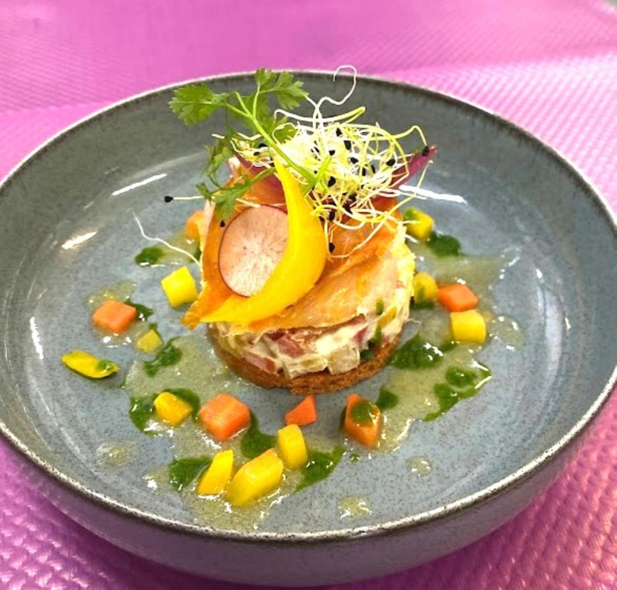 Logis Hotel Restaurant L'Oree Des Bois La Breille-les-Pins ภายนอก รูปภาพ